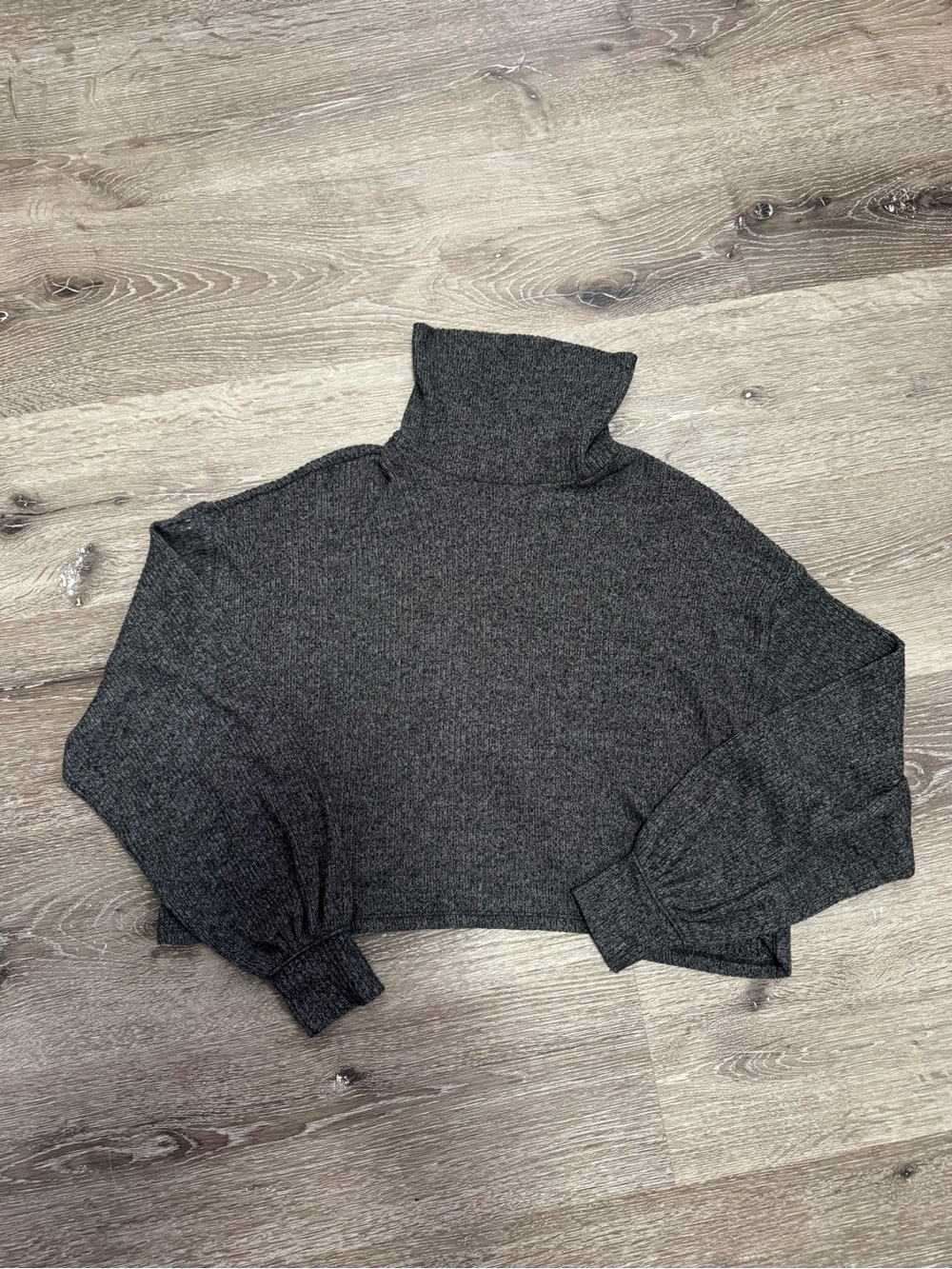 Hollister gray sweater